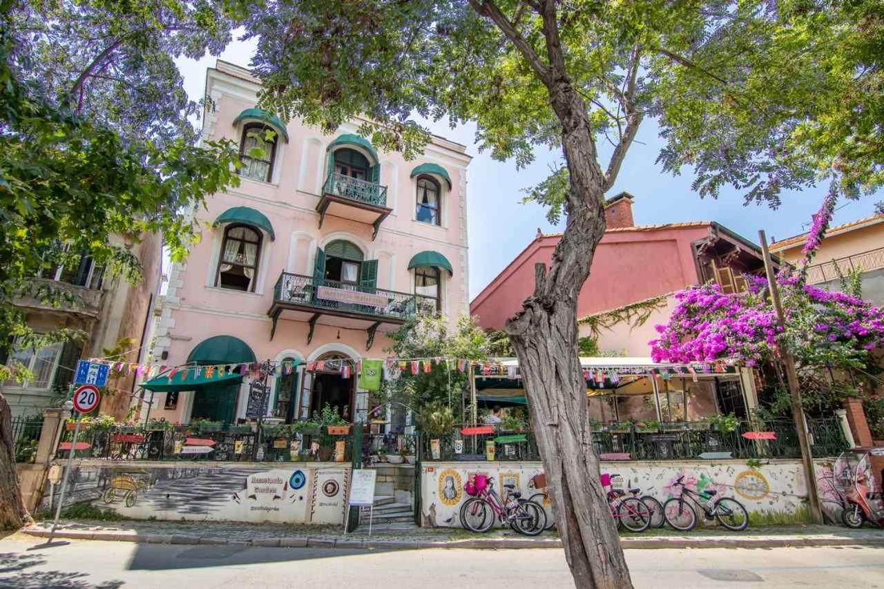 Bueyuekada Anastasia Meziki History Mansion Πριγκηπονήσια Εξωτερικό φωτογραφία